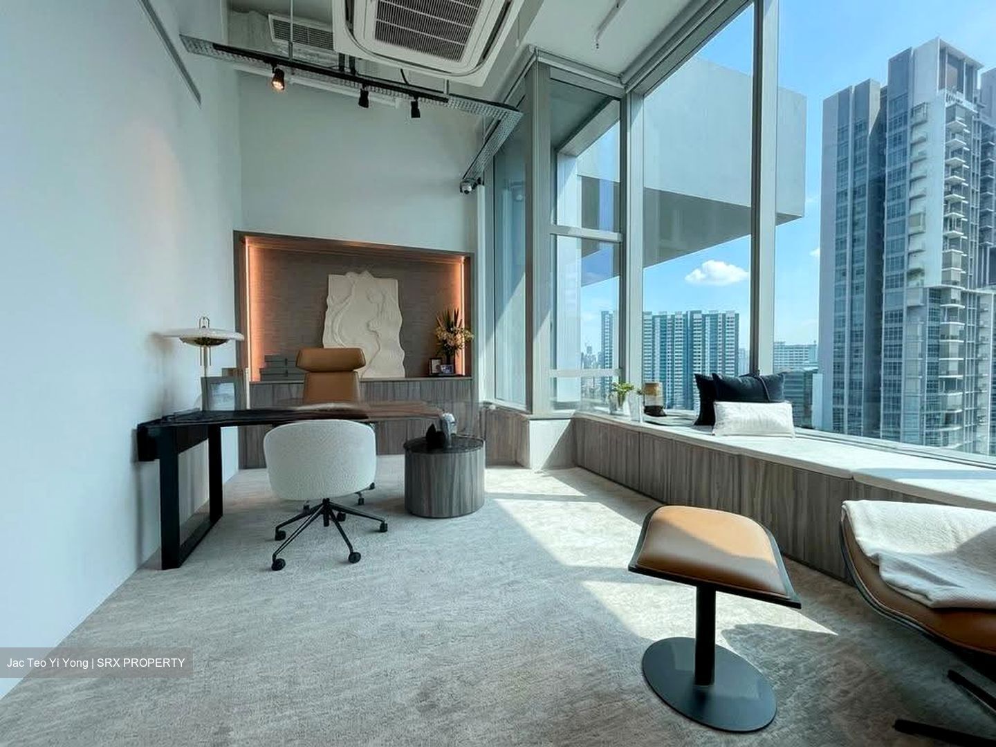 Arc 380 (D8), Office #634929851